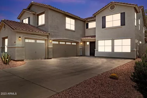 30501 N Gunderson Dr, San Tan Valley, AZ 85143