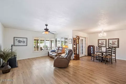 2037 W Roma Ave, Phoenix, AZ 85015 photo 3