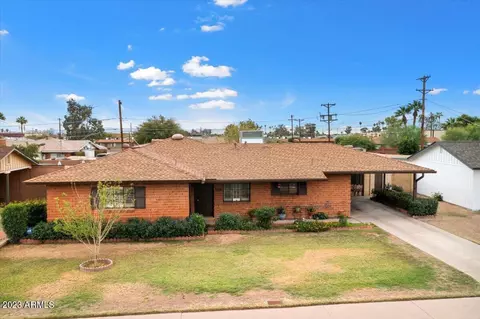 2037 W Roma Ave, Phoenix, AZ 85015