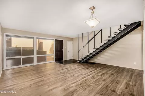 6501 N 17th Ave #104, Phoenix, AZ 85015