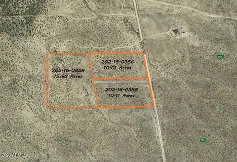14500 S Date Creek Rd #21, Congress, AZ 85332