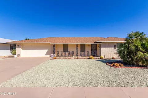 10326 W Oak Ridge Dr, Sun City, AZ 85351