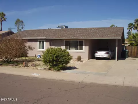 2708 E Michelle Dr, Phoenix, AZ 85032 photo 1
