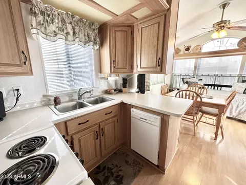 934 S Nickel Dr, Apache Junction, AZ 85119 photo 18