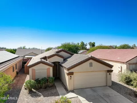 585 W Enchanted Desert Dr, Casa Grande, AZ 85122