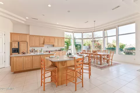6138 E Redmont Dr, Mesa, AZ 85215 photo 9