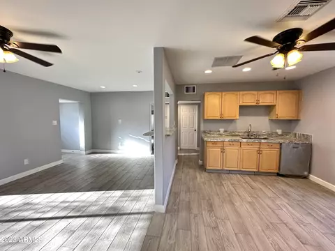 9059 N 2nd Dr, Phoenix, AZ 85021 photo 20