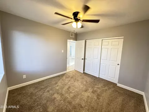 9059 N 2nd Dr, Phoenix, AZ 85021 photo 10
