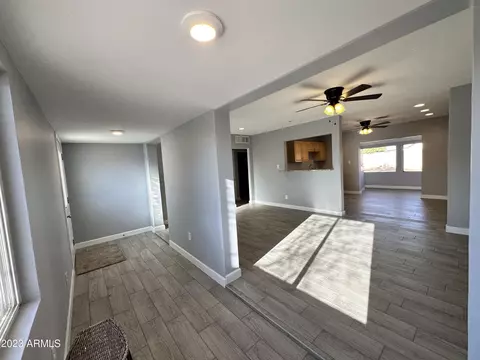 9059 N 2nd Dr, Phoenix, AZ 85021 photo 13