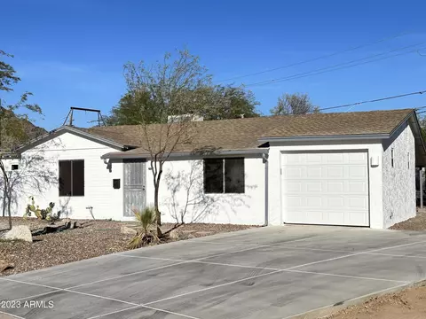 9059 N 2nd Dr, Phoenix, AZ 85021