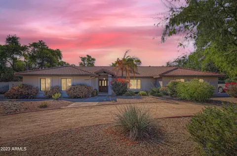 10325 E Shangri La Rd, Scottsdale, AZ 85260