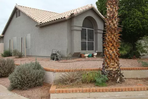 330 W Verano Pl, Gilbert, AZ 85233 photo 4