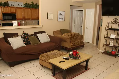 330 W Verano Pl, Gilbert, AZ 85233 photo 10