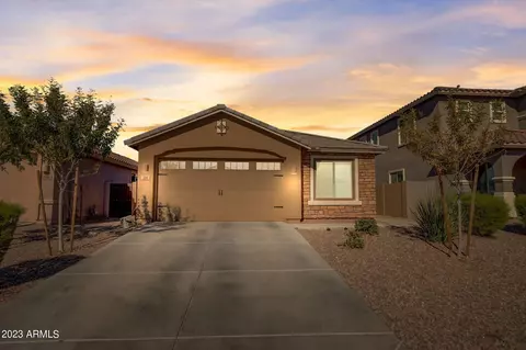 286 W Pinnacle Ridge Dr, San Tan Valley, AZ 85140