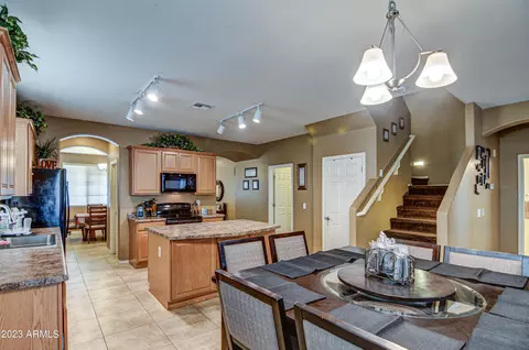Kitchen - 1922 W Carson Rd, Phoenix, AZ 85041 photo 3 of 7