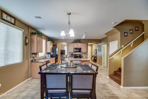 Kitchen - 1922 W Carson Rd, Phoenix, AZ 85041 photo 2 of 7