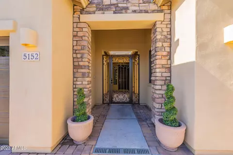 5152 S Mcminn Dr, Gilbert, AZ 85298 photo 4