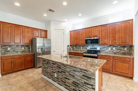5152 S Mcminn Dr, Gilbert, AZ 85298 photo 12