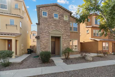 7747 W Pipestone Pl, Phoenix, AZ 85035
