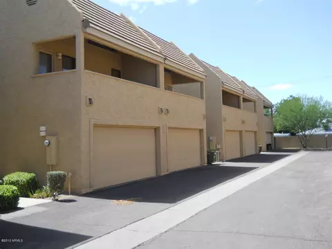 831 E Redondo Dr, Tempe, AZ 85282