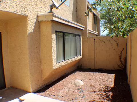 831 E Redondo Dr, Tempe, AZ 85282 photo 22