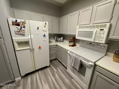 1633 E Lakeside Dr #195, Gilbert, AZ 85234 photo 3