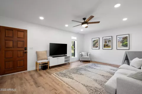 3803 E Saint Catherine Ave, Phoenix, AZ 85042 photo 11