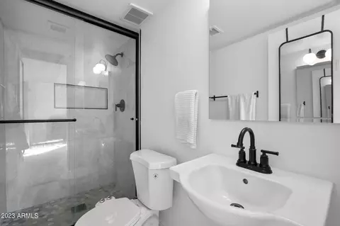 3803 E Saint Catherine Ave, Phoenix, AZ 85042 photo 19