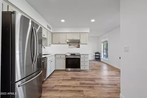 3803 E Saint Catherine Ave, Phoenix, AZ 85042 photo 14