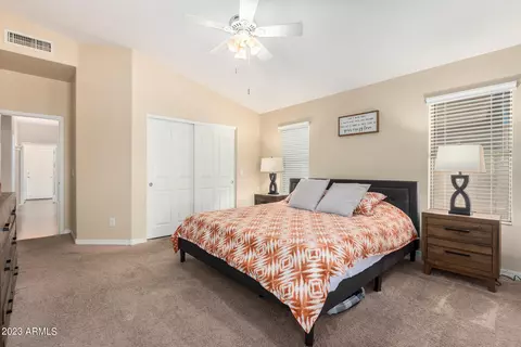 4342 E Abraham Ln, Phoenix, AZ 85050 photo 15