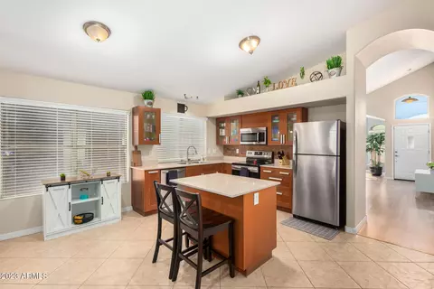 4342 E Abraham Ln, Phoenix, AZ 85050 photo 9