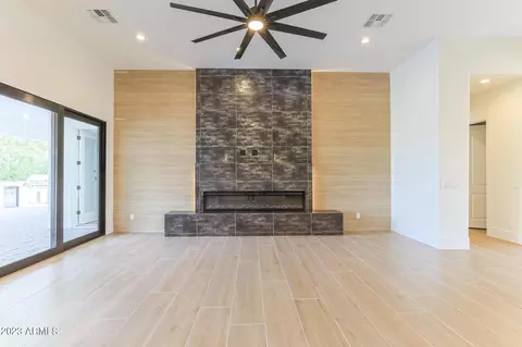 2450 E Vaughn Ave, Gilbert, AZ 85234 photo 6