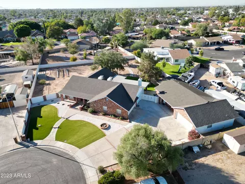 2339 E Florian Cir, Mesa, AZ 85204 photo 4