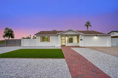 104 E Oxford Dr, Tempe, AZ 85283