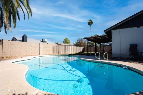 4008 W Aster Dr, Phoenix, AZ 85029 photo 11