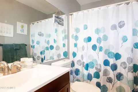 4008 W Aster Dr, Phoenix, AZ 85029 photo 8
