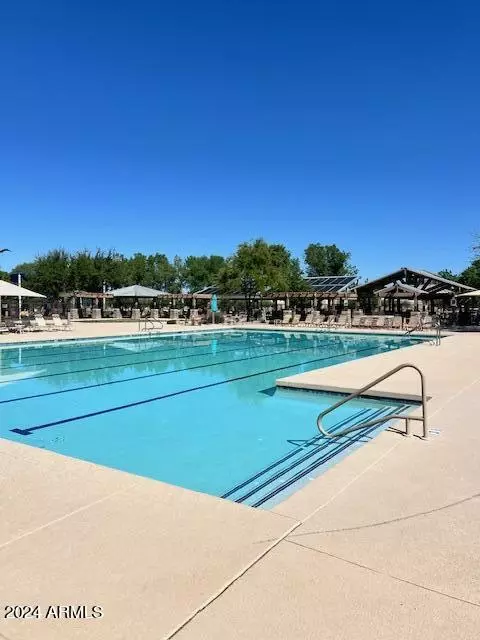 4114 E Rustler Way, Gilbert, AZ 85297 photo 4