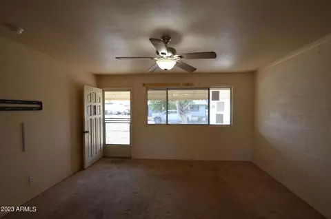 316 W Greenwich Rd, Kearny, AZ 85137