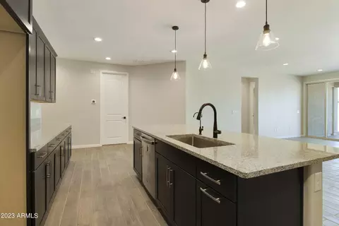 7634 W Odeum Ln, Phoenix, AZ 85043 photo 3
