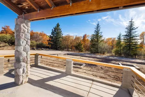 5171 N Kramer Dr, Rimrock, AZ 86335
