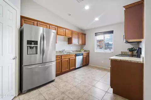 8025 S 5th Ave, Phoenix, AZ 85041 photo 5