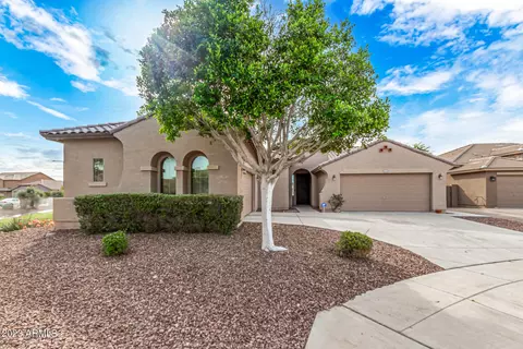 11905 W Patrick Ln, Sun City, AZ 85373