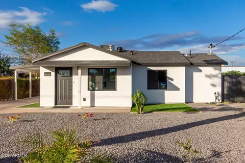 3426 E Windsor Ave, Phoenix, AZ 85008