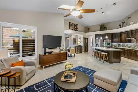 753 E Desert Flower Ln, Phoenix, AZ 85048 photo 16