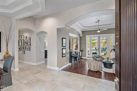 753 E Desert Flower Ln, Phoenix, AZ 85048 photo 5
