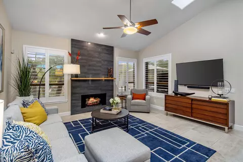 753 E Desert Flower Ln, Phoenix, AZ 85048 photo 15
