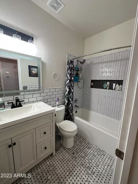 4505 E Del Rio St, Gilbert, AZ 85295 photo 10
