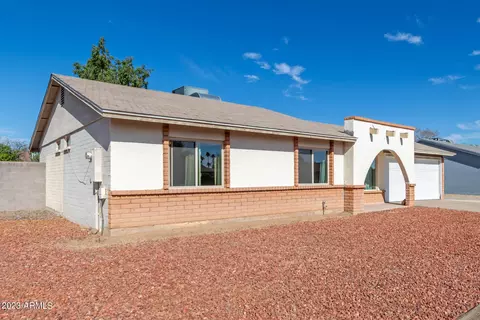 5314 W Mercer Ln, Glendale, AZ 85304