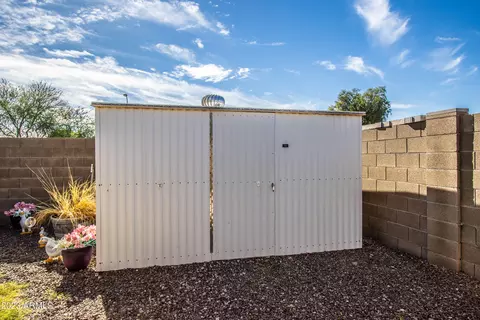 1043 W 15th Ln, Apache Junction, AZ 85120 photo 29