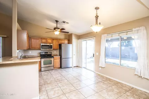 1043 W 15th Ln, Apache Junction, AZ 85120 photo 10